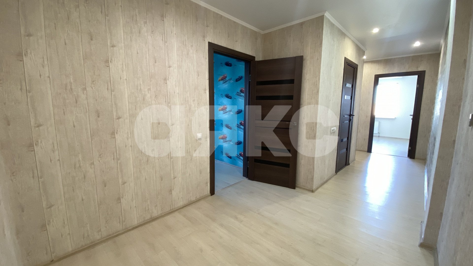 Фото №7: 4-комнатная квартира 76 м² - Ростов-на-Дону, Октябрьский, ул. Нансена, 93с1