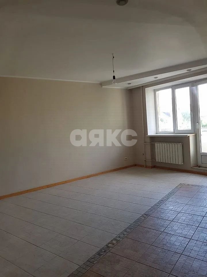 Фото №2: 3-комнатная квартира 72 м² - Ростов-на-Дону, Богатяновка, ул. Социалистическая, 147/149