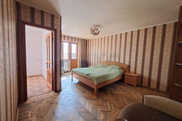 Фото №1: 1-комнатная квартира 35 м² - Краснодар, мкр. Завод Измерительных Приборов, ул. Колхозная, 63