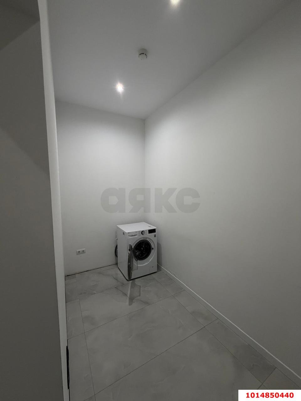 Фото №30: Дом 340 м² + 20 сот. - Выселки, мкр. квартал Центр, ул. Центральная площадь