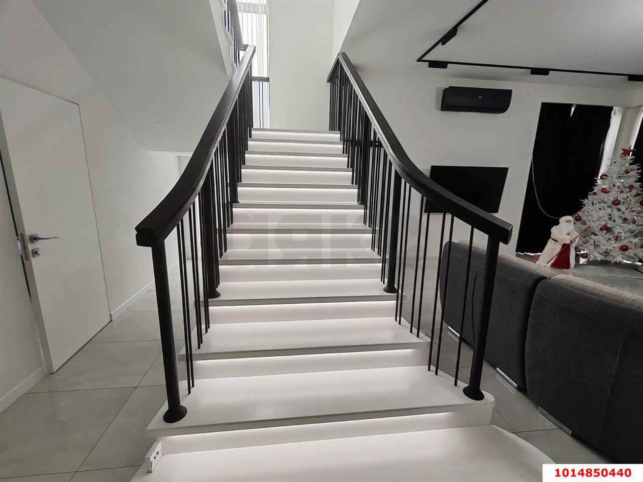 Фото №15: Дом 340 м² + 20 сот. - Выселки, квартал Центр, ул. Центральная площадь