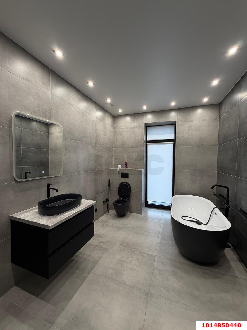 Фото №23: Дом 340 м² + 20 сот. - Выселки, мкр. квартал Центр, ул. Центральная площадь