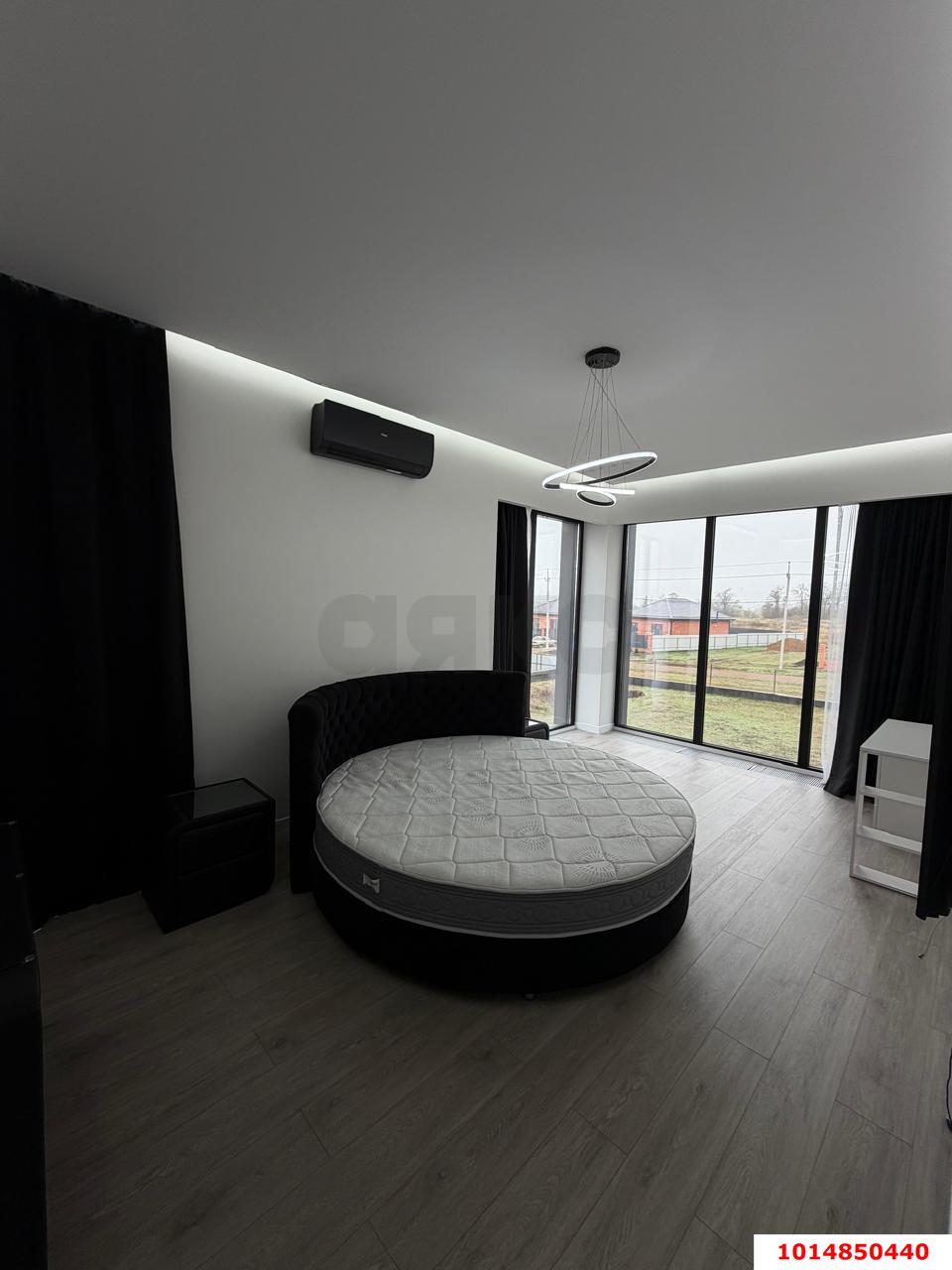 Фото №15: Дом 340 м² + 20 сот. - Выселки, квартал Центр, ул. Центральная площадь