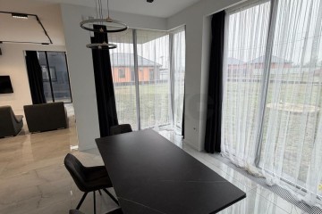 Фото №5: Дом 340 м² - Выселки, мкр. квартал Центр, ул. Центральная площадь