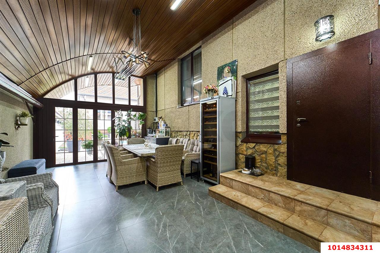 Фото №46: Дом 650 м² + 9 сот. - Краснодар, Прикубанский внутригородской округ, Калинино, мкр. Завод Радиоизмерительных Приборов, б-р Интернациональный, 150