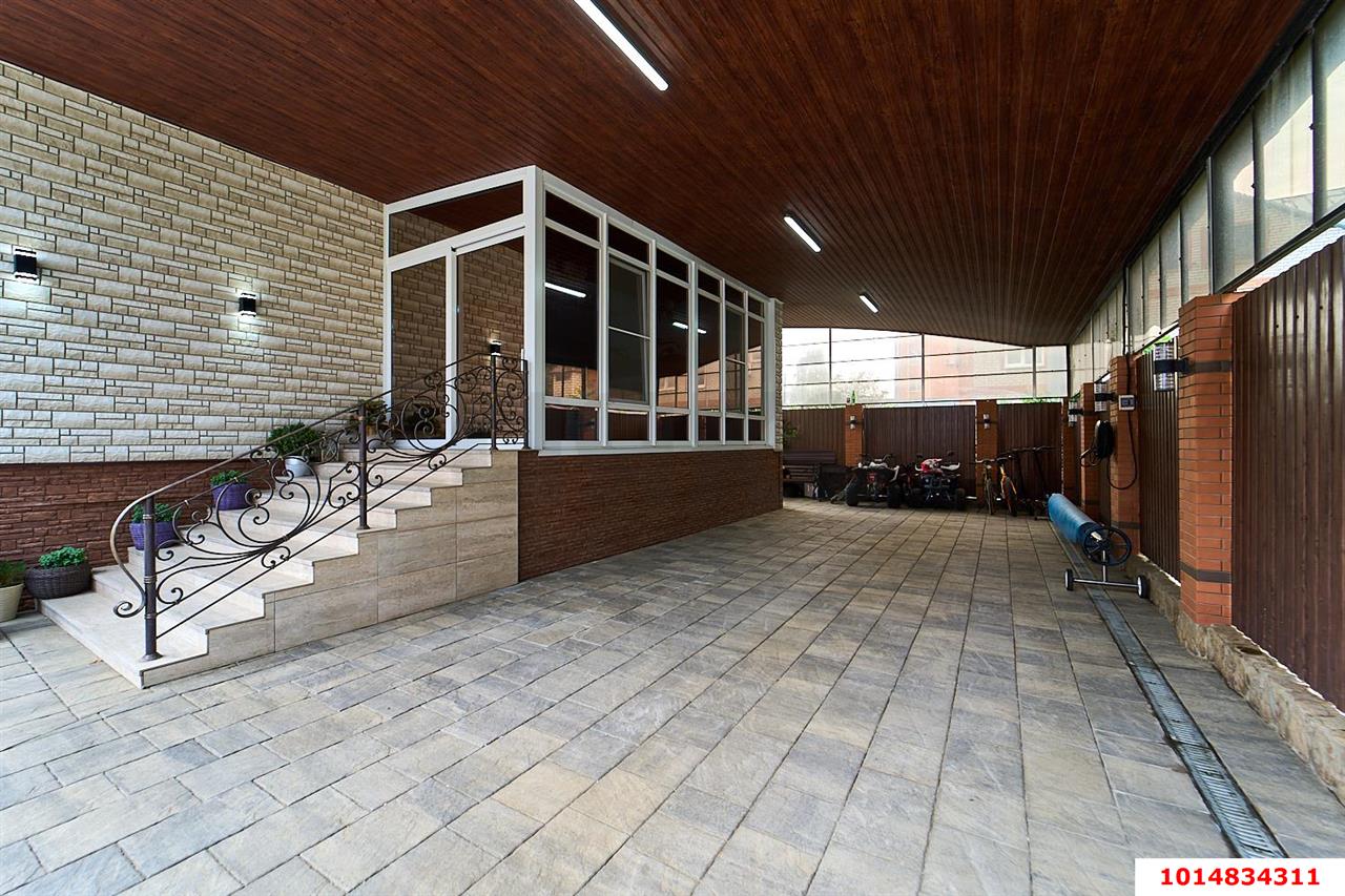 Фото №23: Дом 650 м² + 9 сот. - Краснодар, Завод Радиоизмерительных Приборов, б-р Интернациональный, 150