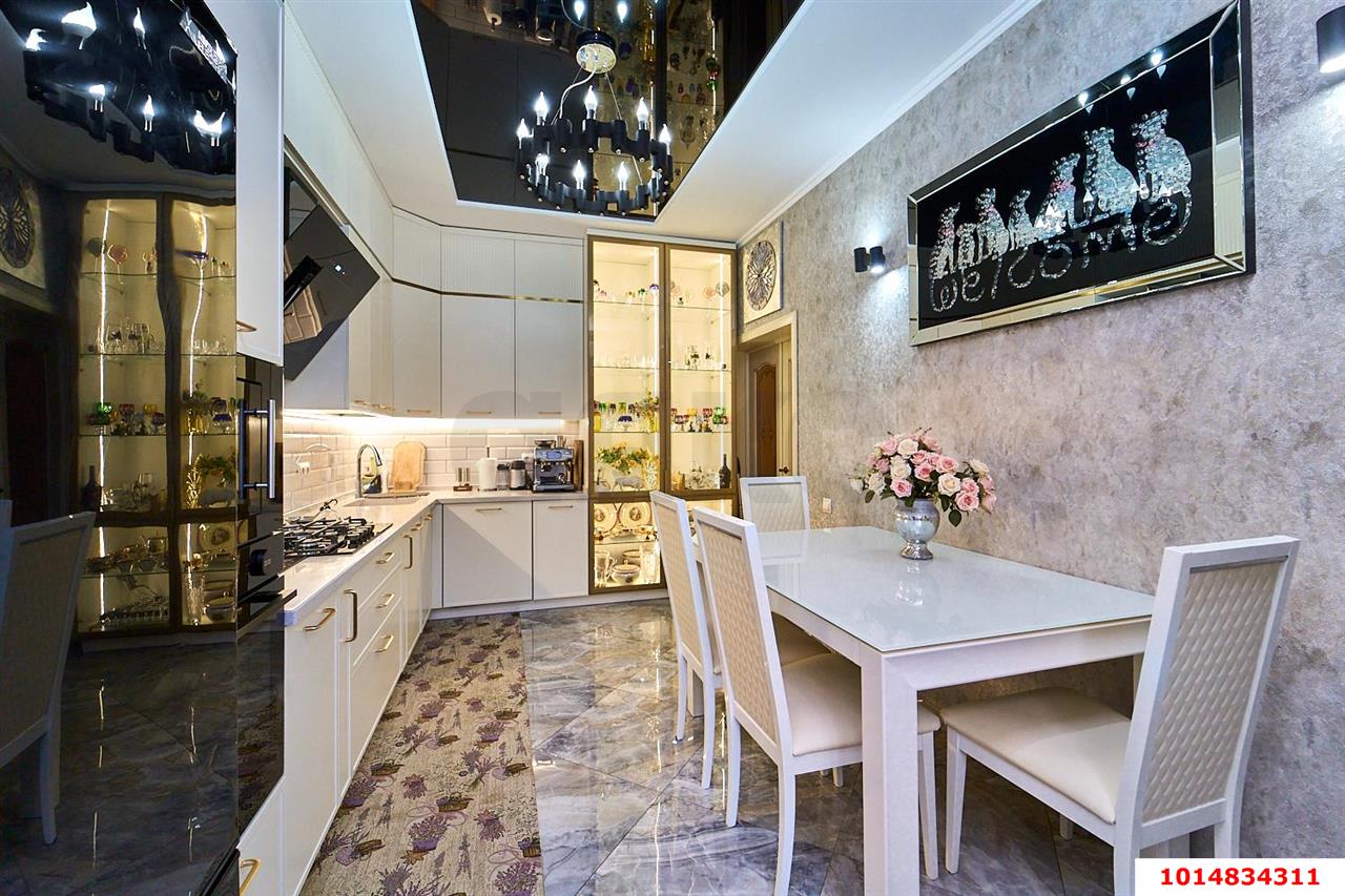 Фото №29: Дом 650 м² + 9 сот. - Краснодар, Завод Радиоизмерительных Приборов, б-р Интернациональный, 150