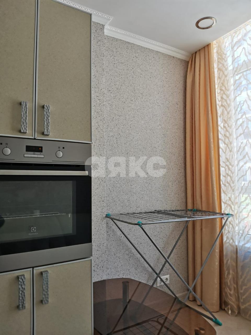 Фото №3: 1-комнатная квартира 54 м² - Геленджик, жилой комплекс Черноморский, ул. Крымская, 19к1