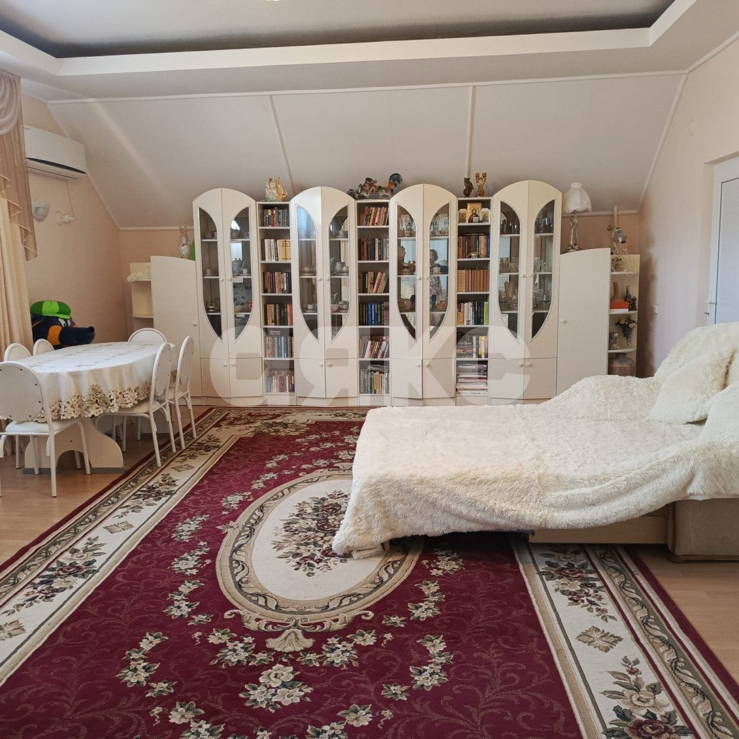 Фото №8: 2-комнатная квартира 136 м² - Геленджик, ул. Севастопольская, 19