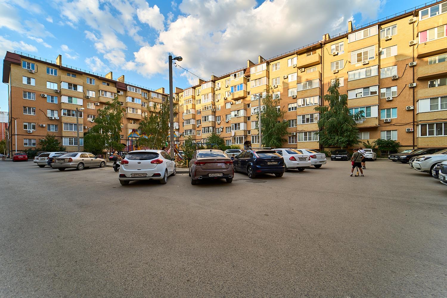 Фото №14: 1-комнатная квартира 41 м² - Краснодар, Прикубанский внутригородской округ, Завод Радиоизмерительных Приборов, мкр. Музыкальный, ул. имени Ф.И. Шаляпина, 31Б