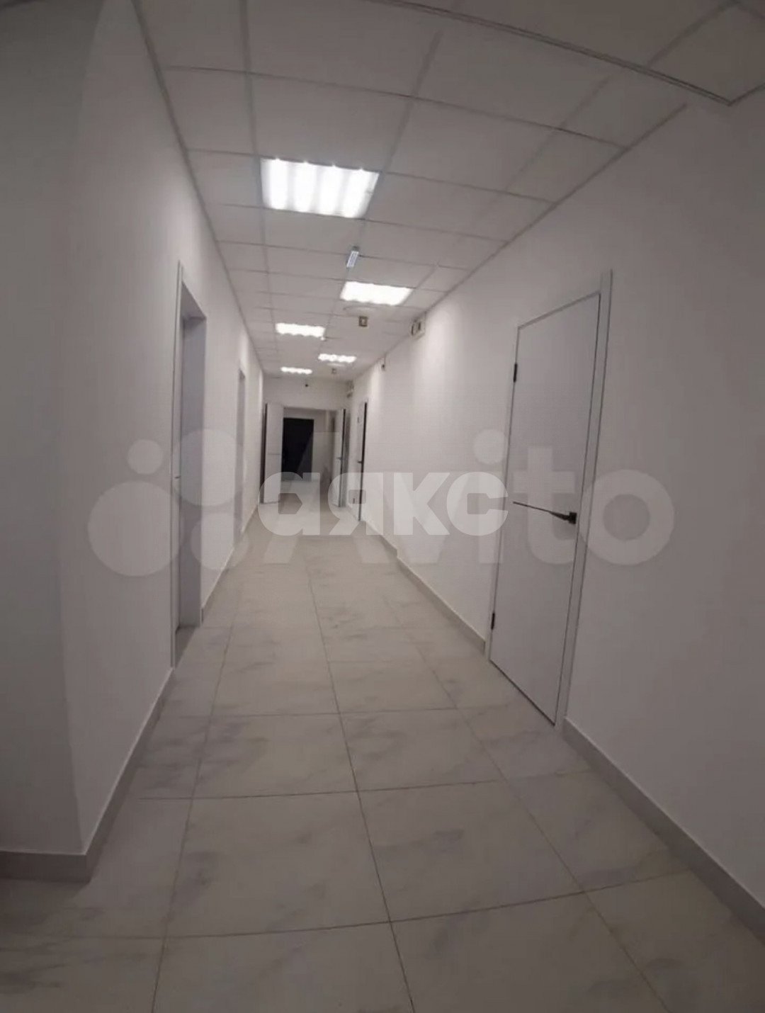 Фото №12: Коммерция 590 м² - Ростов-на-Дону, Нахичевань, ул. Мясникова, 31