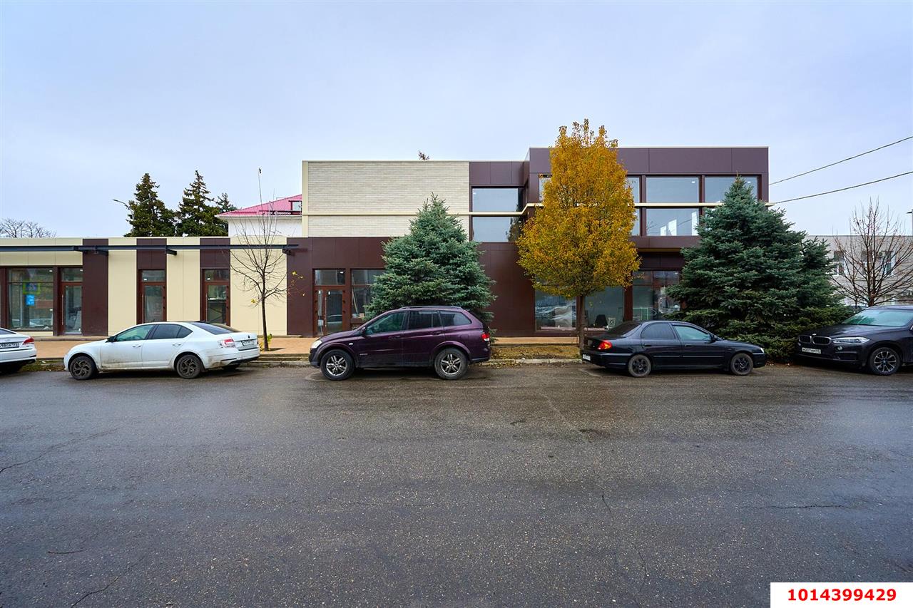 Фото №5: Торговое помещение 470 м² - Краснодар, Хлопчато-бумажный Комбинат, ул. Стасова, 174/Б