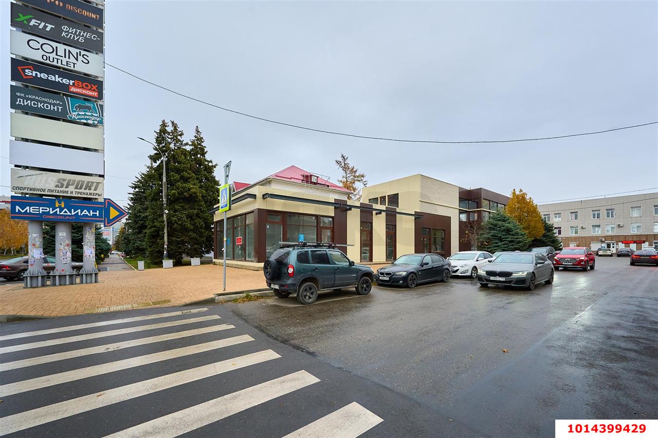 Фото №3: Торговое помещение 470 м² - Краснодар, Хлопчато-бумажный Комбинат, ул. Стасова, 174/Б