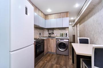 Фото №1: 3-комнатная квартира 42 м² - Краснодар, мкр. Гидростроителей, ул. имени Игнатова, 31