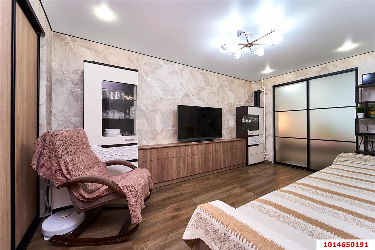 Фото №7: 3-комнатная квартира 42 м² - Краснодар, Карасунский внутригородской округ, мкр. Гидростроителей, ул. имени Игнатова, 31