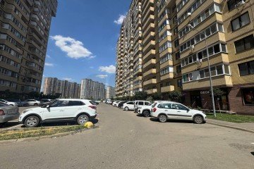 Фото №1: 1-комнатная квартира 40 м² - Краснодар, мкр. Участок №24, ул. Трудовой Славы, 43к1