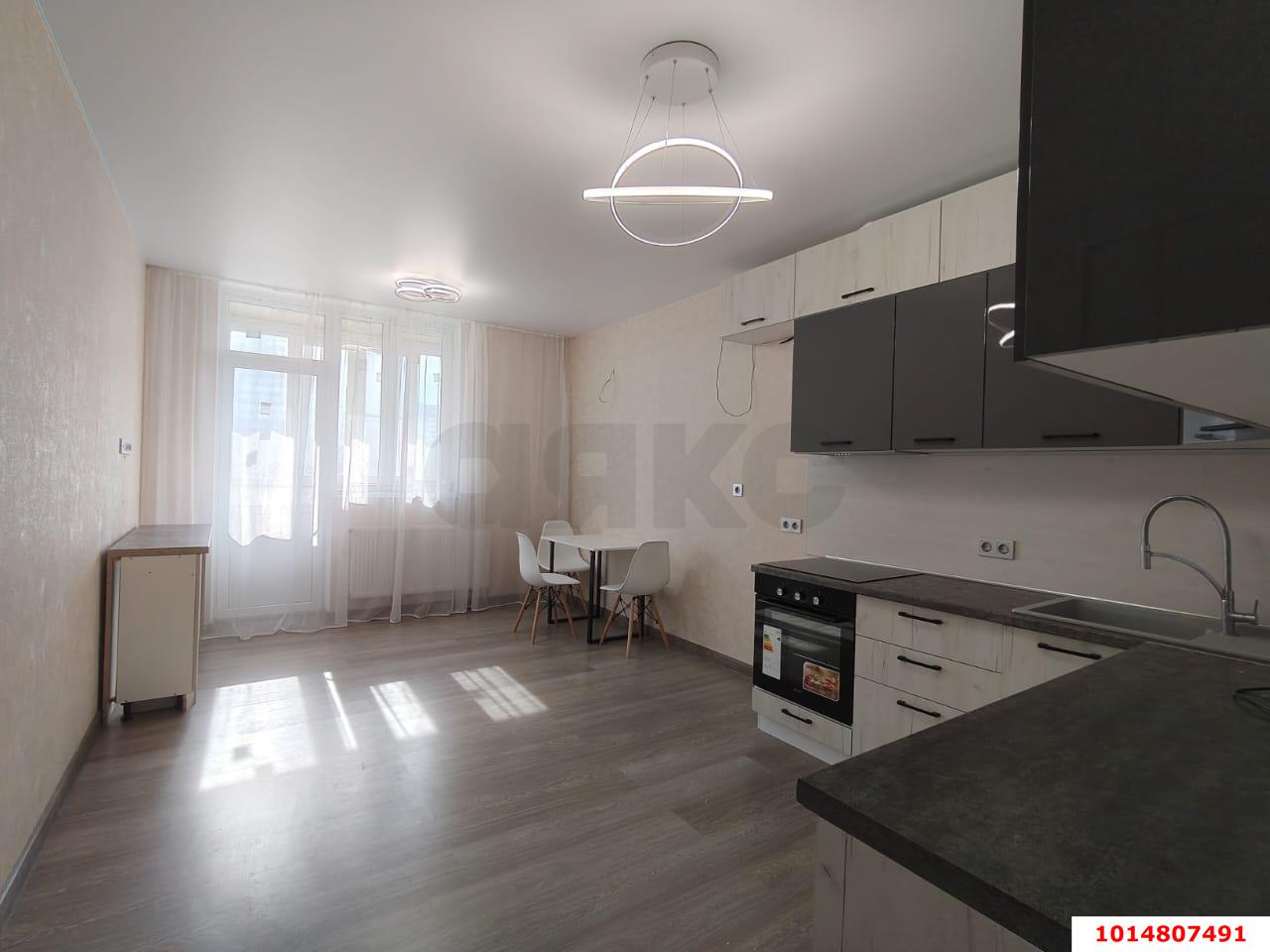 Фото №1: 1-комнатная квартира 49 м² - Краснодар, ЖК Арбатский, ул. Цезаря Куникова, 18лит6