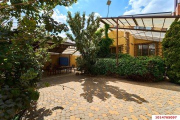 Фото №2: Дом 270 м² - Краснодар, мкр. Центральный, ул. Александра Матросова, 105