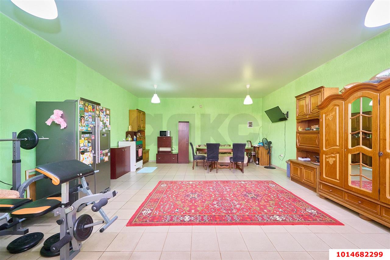 Фото №12: Дом 230 м² + 14 сот. - Новотитаровская, ул. 8 Марта, 23/5