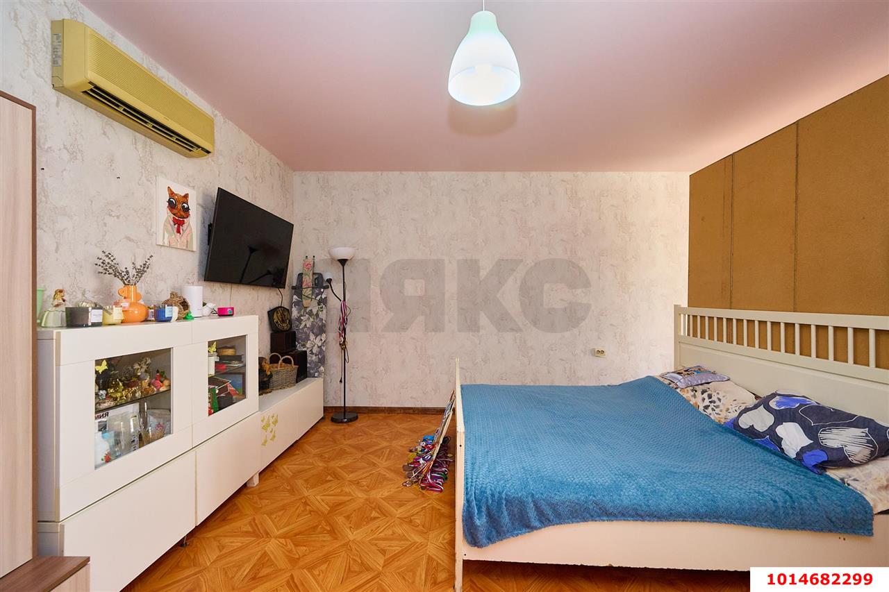 Фото №34: Дом 230 м² + 14 сот. - Новотитаровская, ул. 8 Марта, 23/5