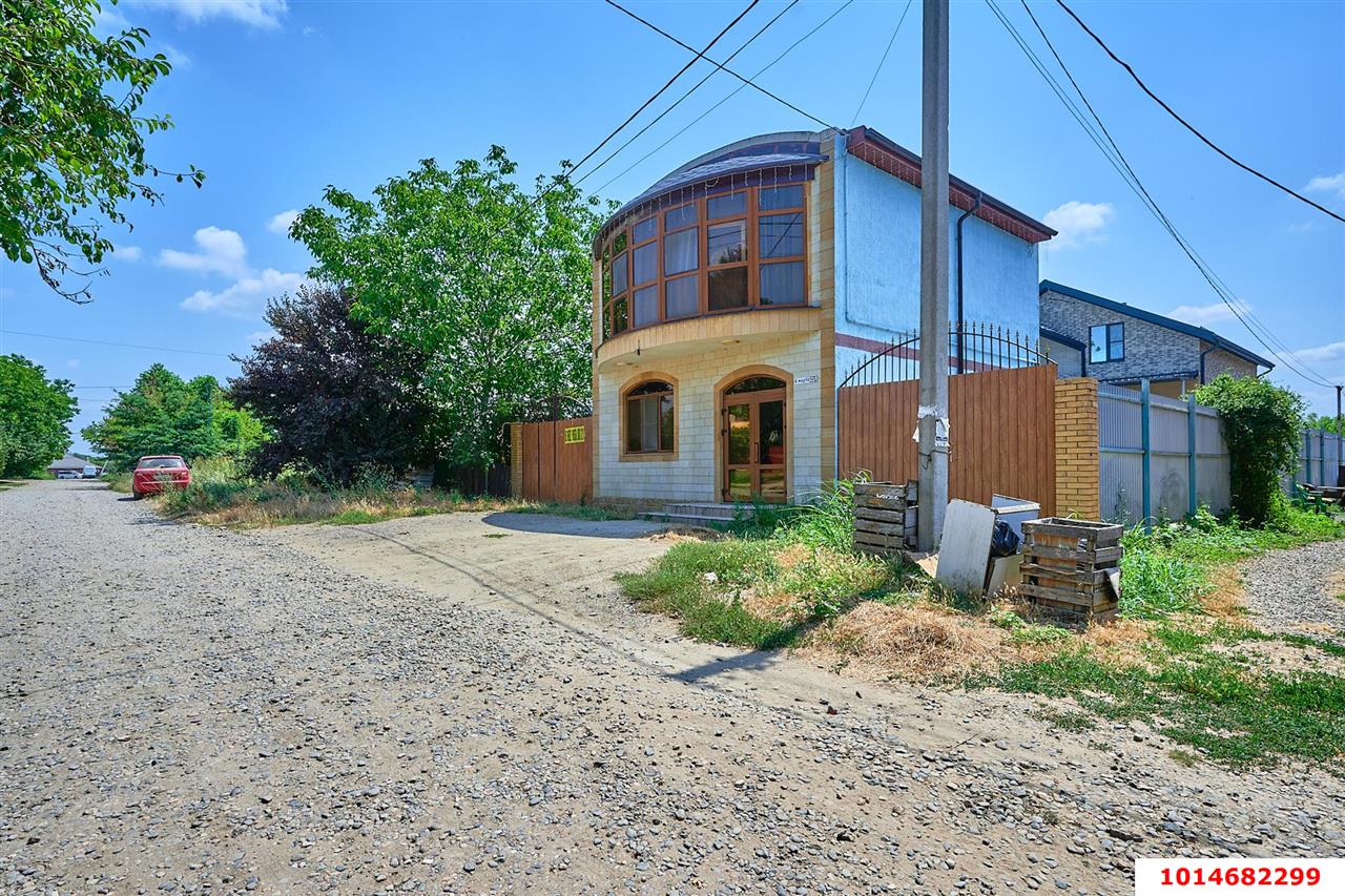 Фото №8: Дом 230 м² + 14 сот. - Новотитаровская, ул. 8 Марта, 23/5