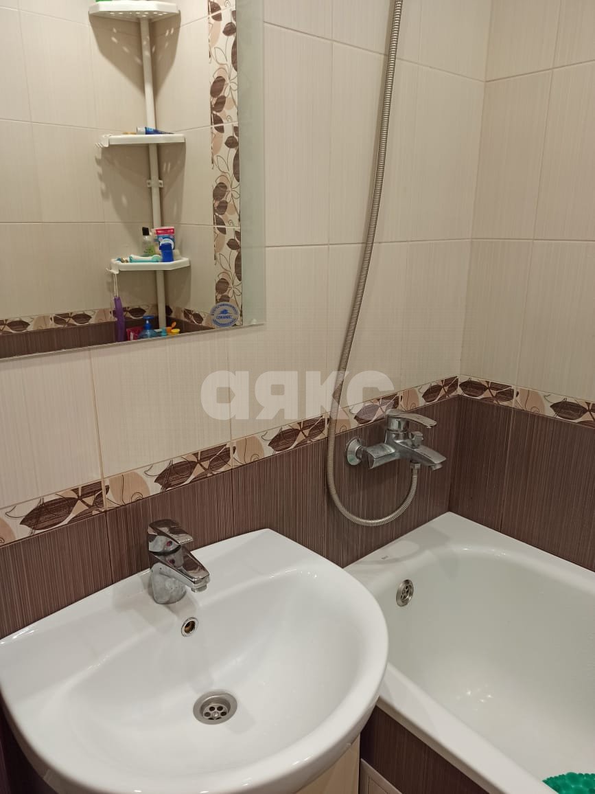 Фото №9: 2-комнатная квартира 54 м² - Майкоп, ул. 2-я Короткая, 12