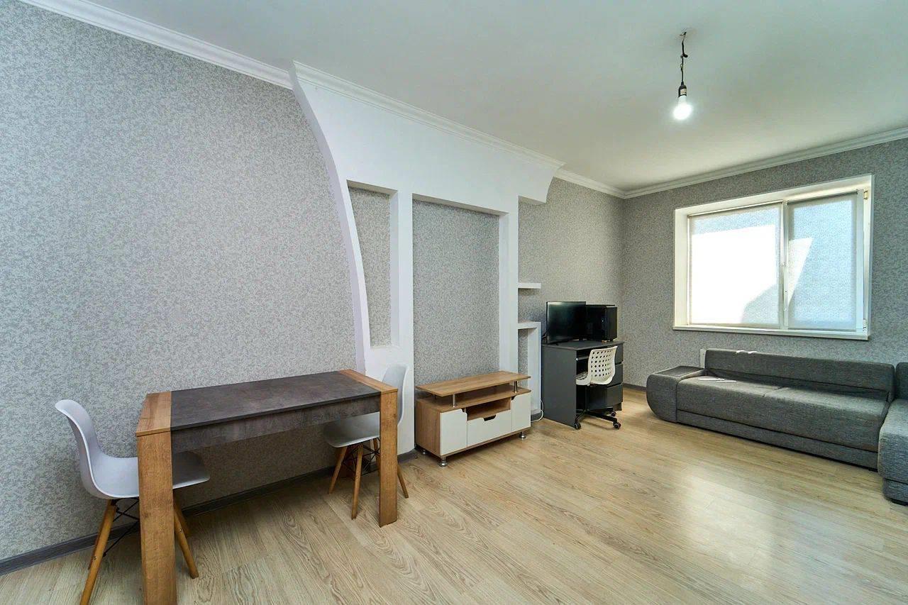 Фото №7: 2-комнатная квартира 52 м² - Краснодар, Музыкальный, ЖК Инсити, жилой комплекс Инсити, Прикубанский внутригородской округ, Завод Радиоизмерительных Приборов, мкр. имени Петра Метальникова, ул. Петра Метальникова, 7