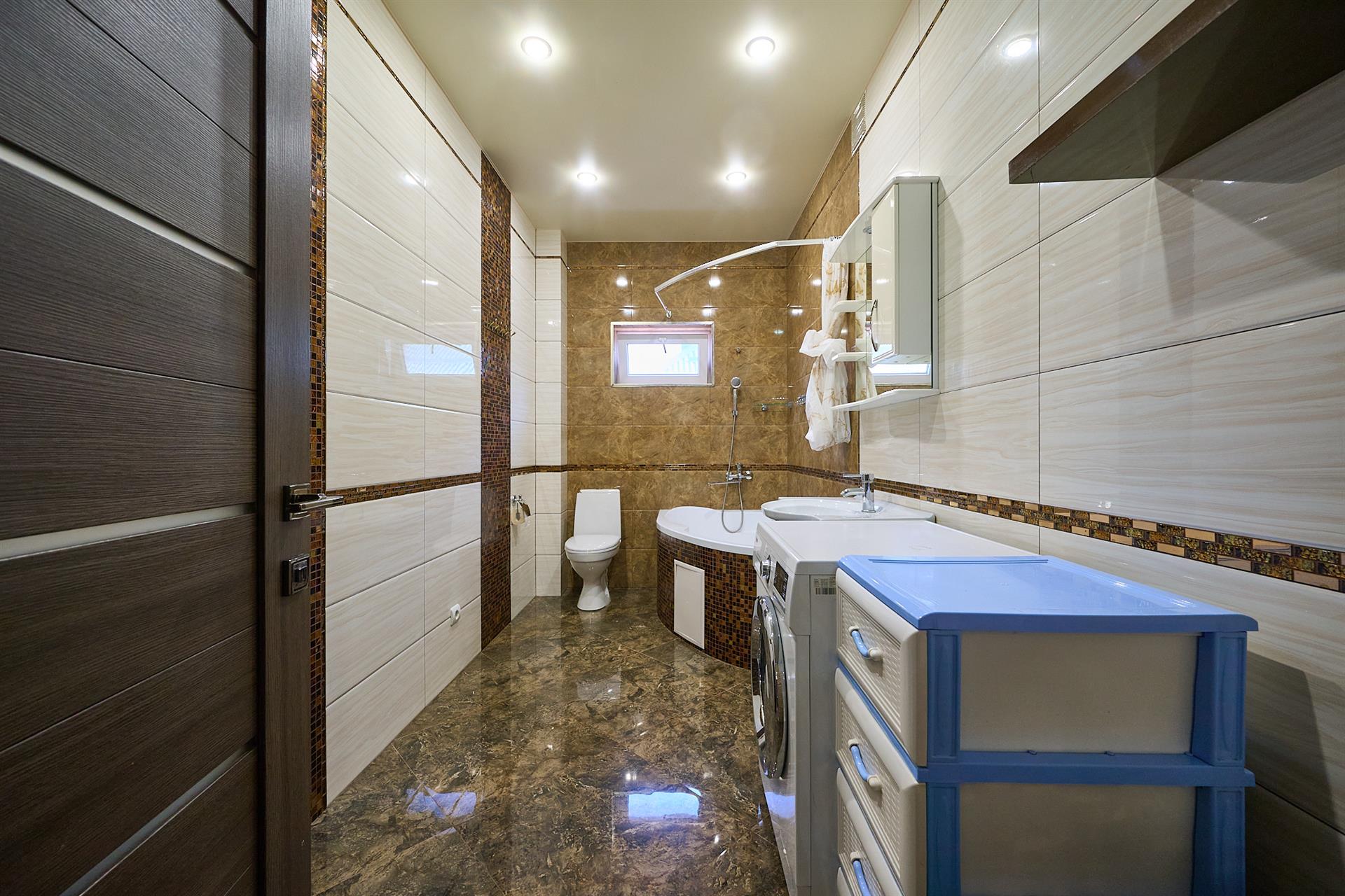 Фото №17: Дом 213 м² + 7.45 сот. - Прикубанский, ул. Комсомольская, 4