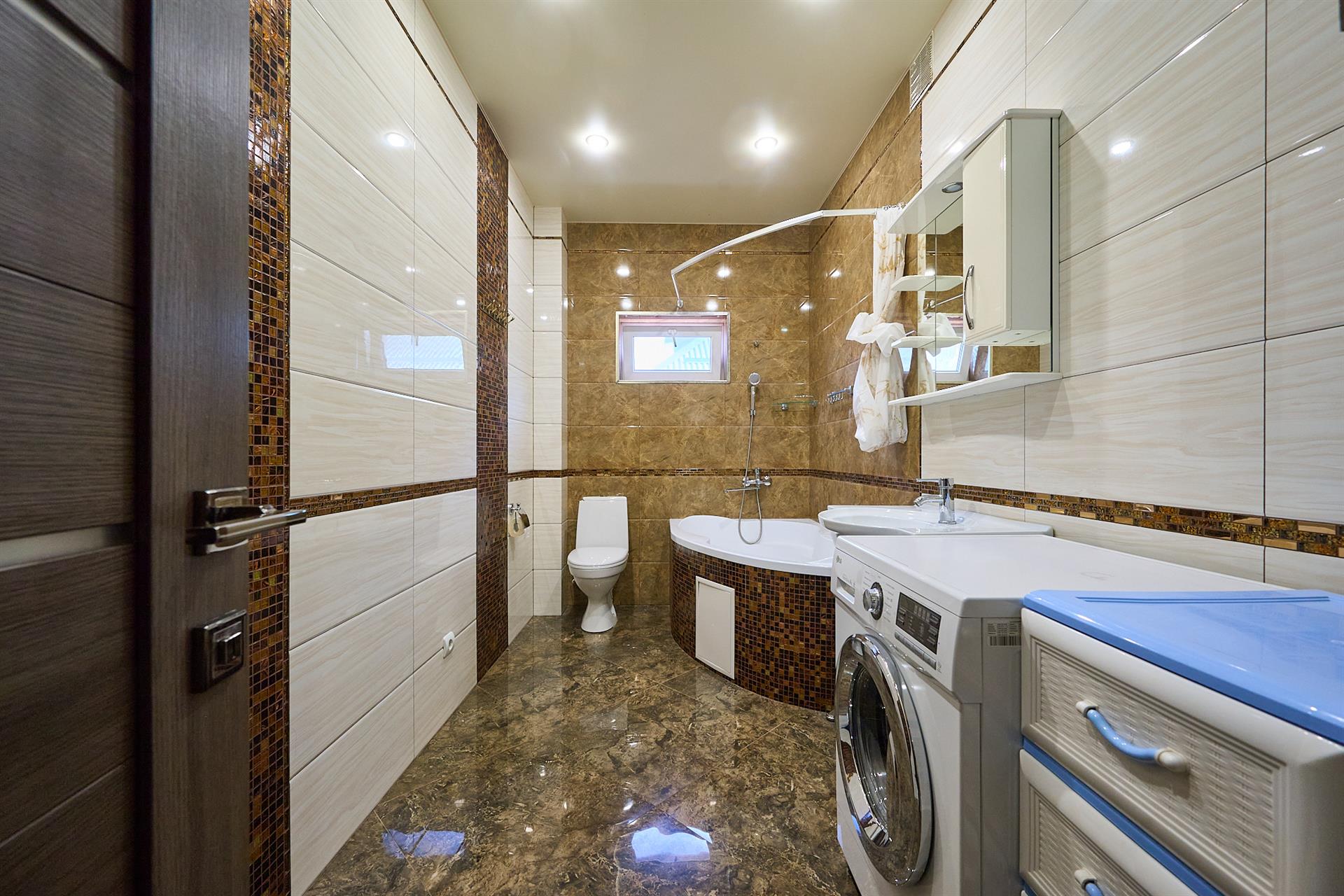 Фото №18: Дом 213 м² + 7.45 сот. - Прикубанский, ул. Комсомольская, 4