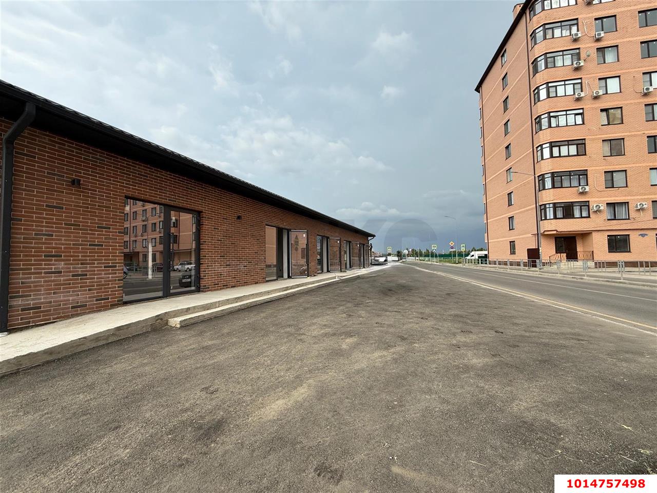 Фото №4: Торговое помещение 197 м² - Яблоновский, ул. Хуаде, 2/1