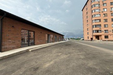 Фото №5: Торговое помещение 197 м² - Яблоновский, ул. Хуаде, 2/1