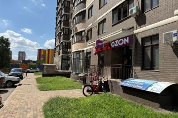 Фото №3: Торговое помещение 84 м² - Краснодар, мкр. жилой комплекс Победа-2, ул. Цезаря Куникова, 35