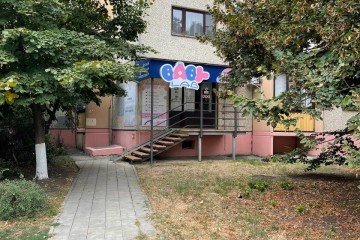 Фото №1: Торговое помещение 70 м² - Краснодар, мкр. Прикубанский внутригородской округ, ул. имени Дзержинского, 100