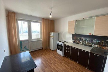 Фото №1: 2-комнатная квартира 59 м² - Краснодар, мкр. Завод Измерительных Приборов, ул. Зиповская, 48