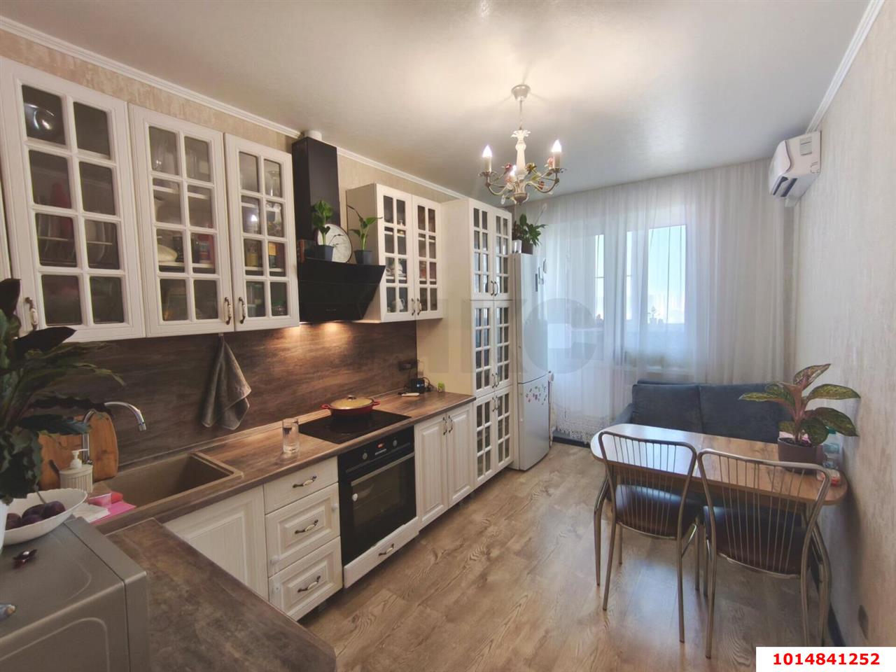 Фото №1: 1-комнатная квартира 46 м² - Краснодар, имени Петра Метальникова, ул. Петра Метальникова, 5к2