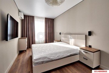 Фото №1: 2-комнатная квартира 65 м² - Краснодар, мкр. Завод Измерительных Приборов, ул. Зиповская, 40