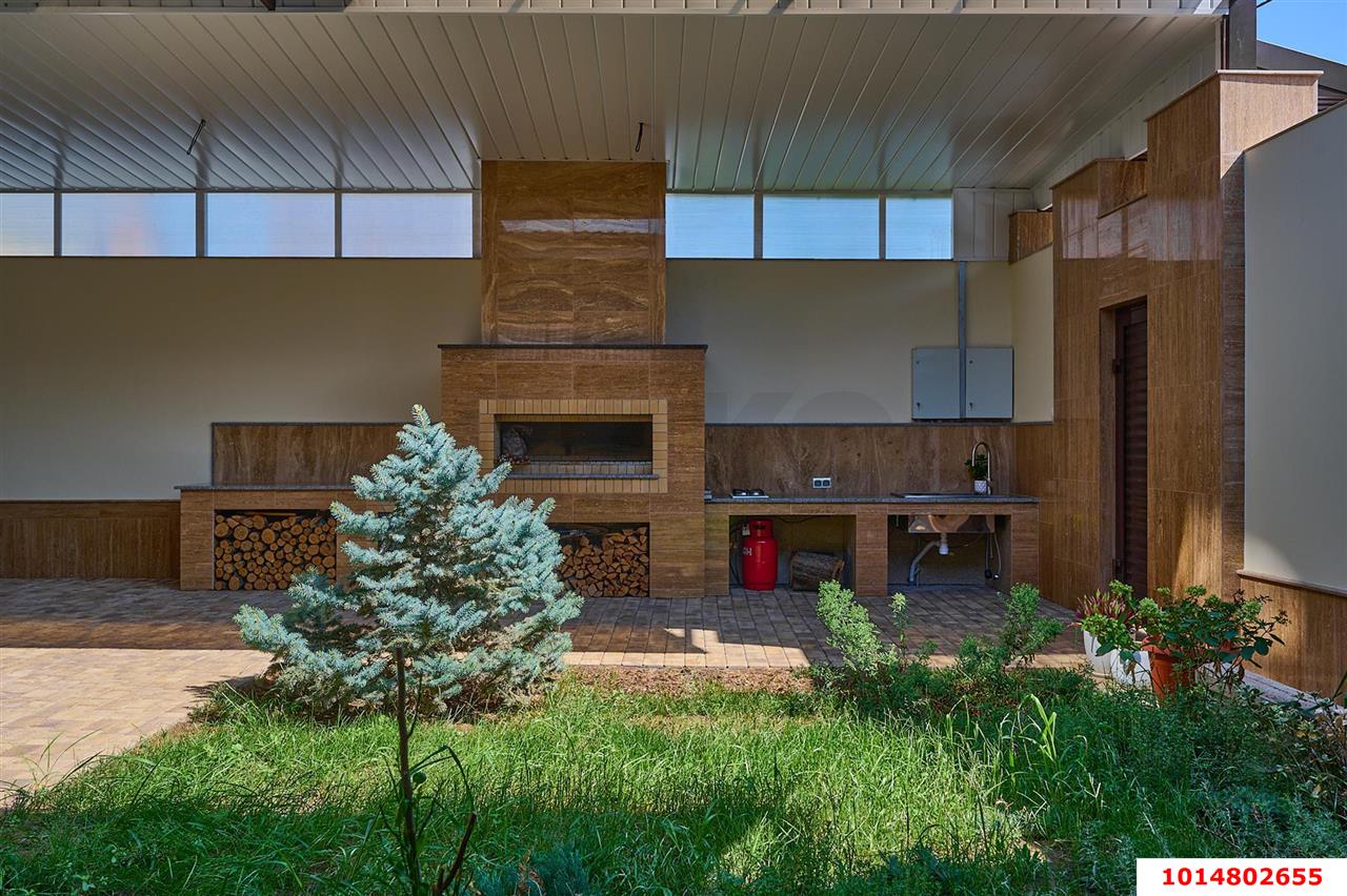 Фото №13: Дом 428 м² + 4.3 сот. - Краснодар, Центральный внутригородской округ, мкр. Покровка, ул. Володи Головатого, 573