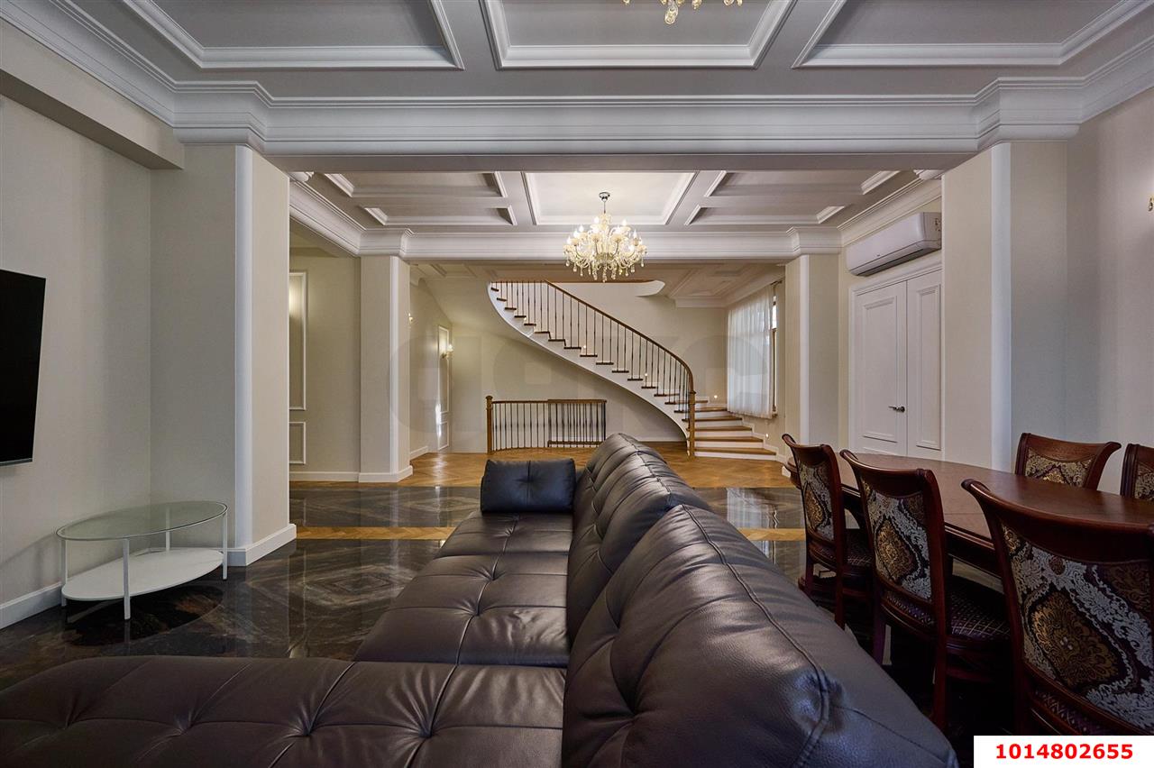 Фото №2: Дом 428 м² + 4.3 сот. - Краснодар, Центральный внутригородской округ, мкр. Покровка, ул. Володи Головатого, 573