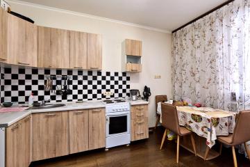 Фото №1: 1-комнатная квартира 50 м² - Краснодар, мкр. Центральный, ул. Фабричная, 10