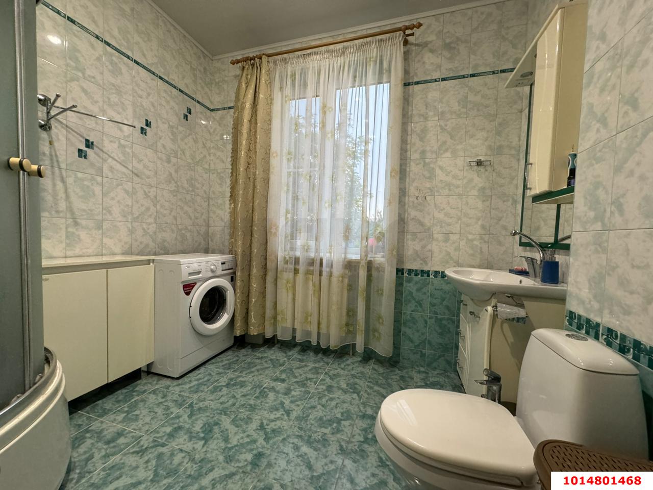 Фото №15: Дом 234 м² + 10 сот. - Новотитаровская, ул. Солнечная, 36