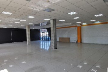 Фото №5: Торговое помещение 235 м² - Краснодар, мкр. Комсомольский, ул. Уральская, 212/7