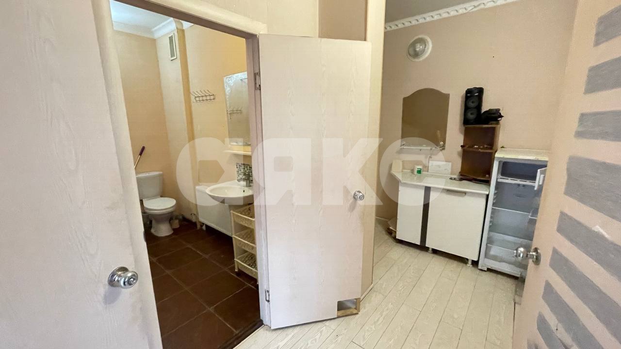 Фото №9: 1-комнатная квартира 51 м² - Геленджик, ул. Дзержинского, 2
