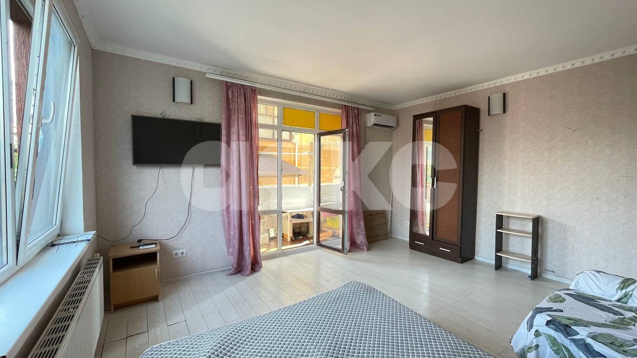 Фото №2: 1-комнатная квартира 51 м² - Геленджик, ул. Дзержинского, 2