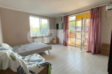 Фото №1: 1-комнатная квартира 51 м² - Геленджик, ул. Дзержинского, 2