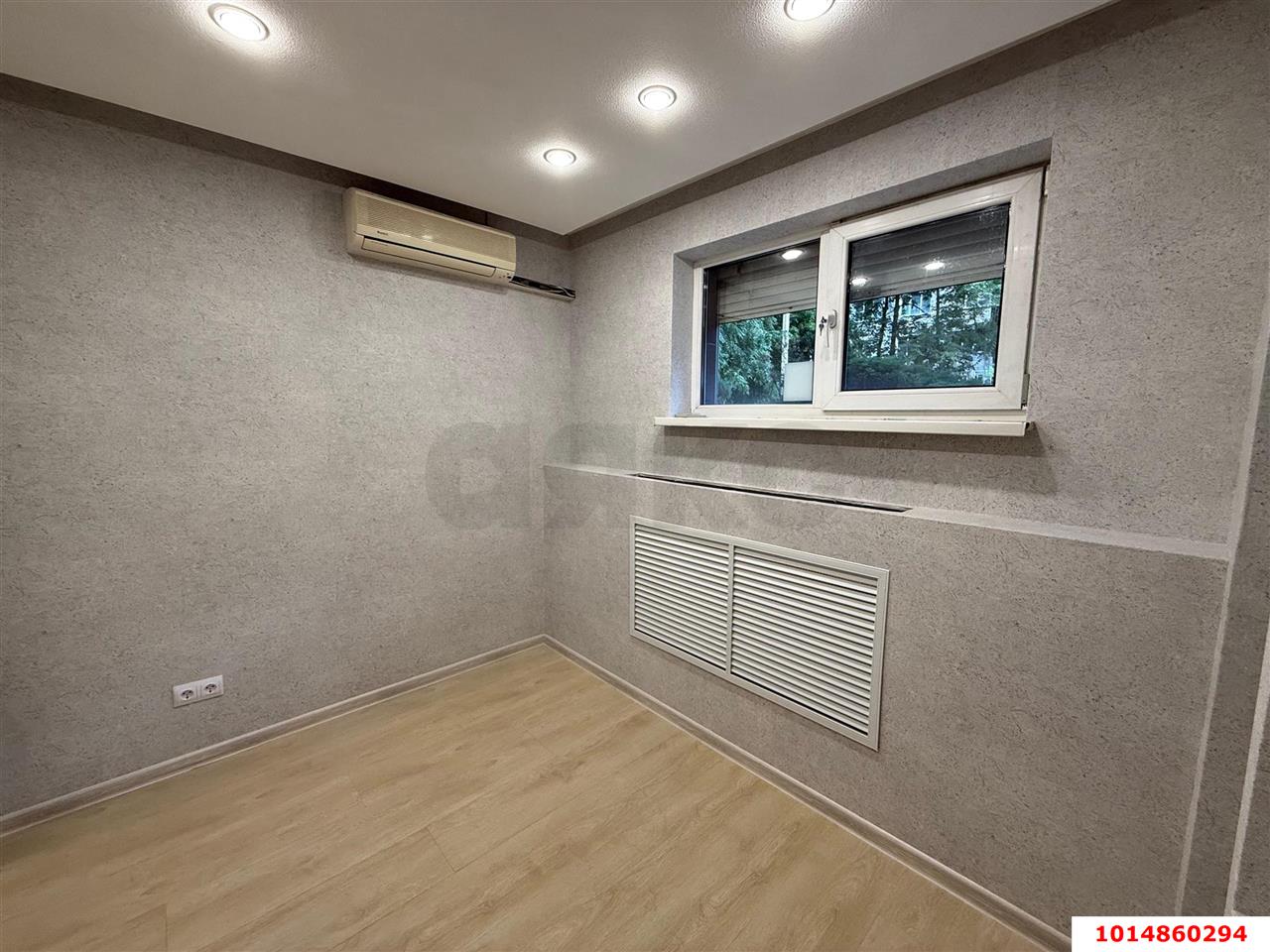 Фото №6: Торговое помещение 32 м² - Краснодар, Комсомольский, ул. Уральская, 115/1