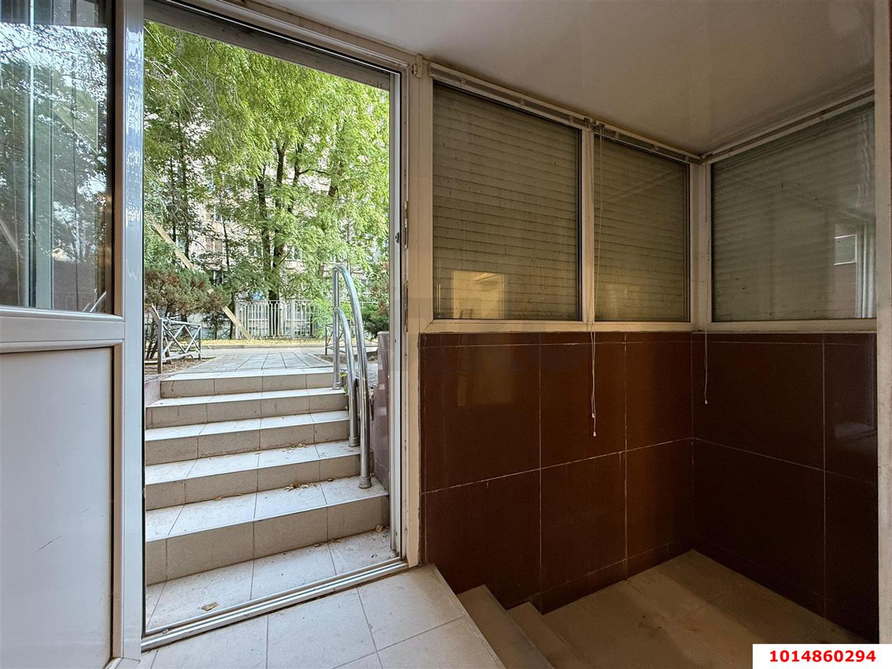 Фото №8: Торговое помещение 32 м² - Краснодар, Комсомольский, ул. Уральская, 115/1