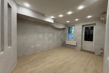 Фото №5: Торговое помещение 32 м² - Краснодар, мкр. Комсомольский, ул. Уральская, 115/1