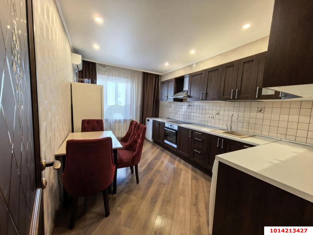 Фото №1: 3-комнатная квартира 85 м² - Краснодар, Прикубанский внутригородской округ, мкр. Московский, ул. им. Артюшкова В.Д., 15