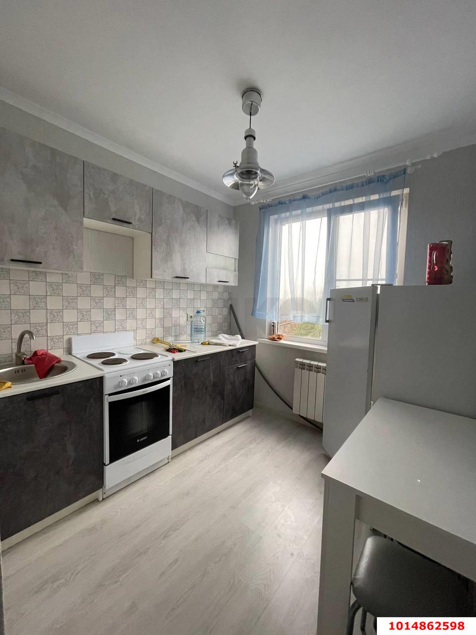 Фото №1: 1-комнатная квартира 32 м² - Краснодар, Западный внутригородской округ, мкр. Юбилейный, ул. 70-летия Октября, 12/1