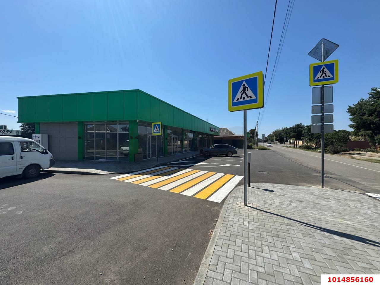 Фото №7: Торговое помещение 241 м² - Васюринская, ул. Луначарского, 196